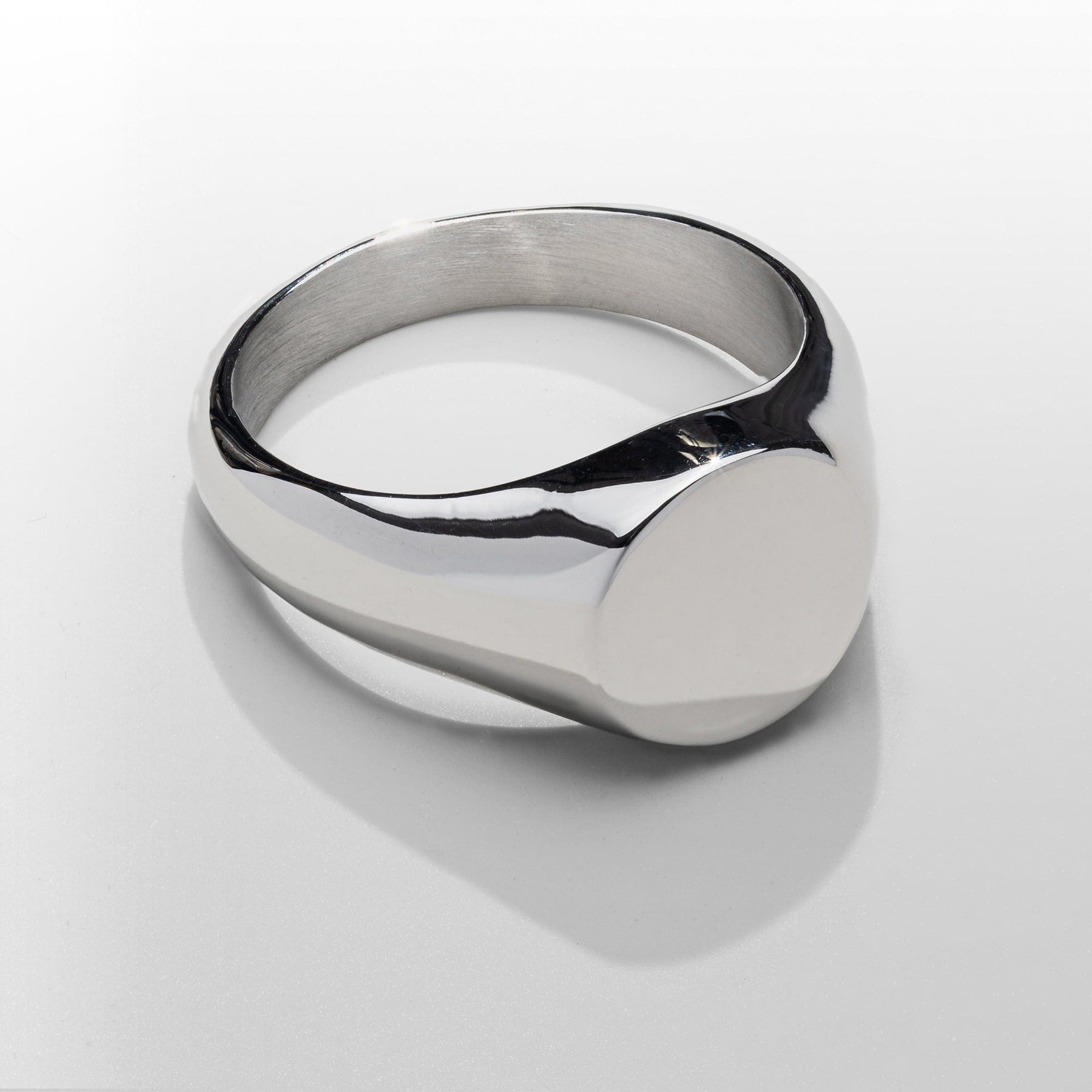 Round Signet Ring (Silver)