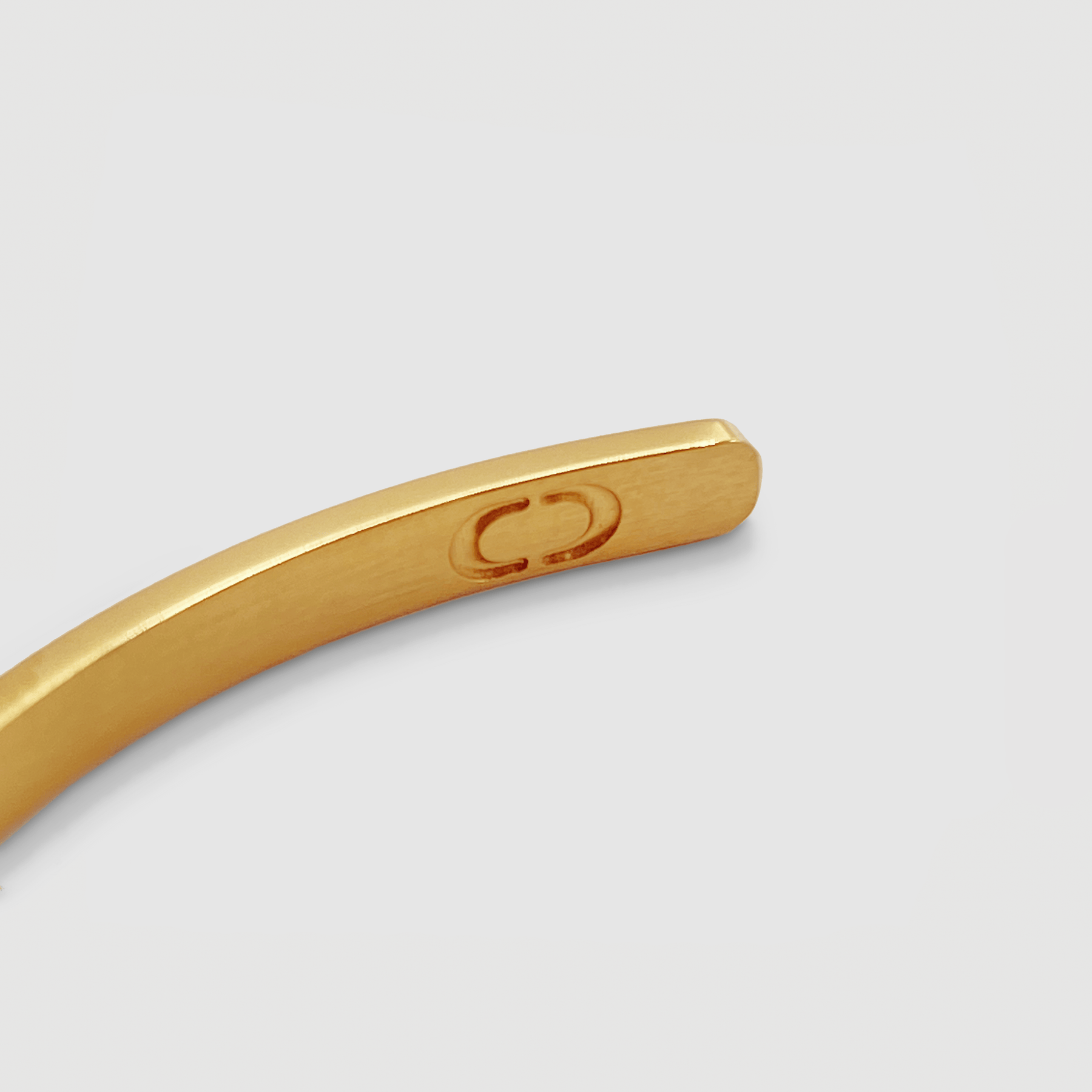 Classic Cuff 5mm (Gold)